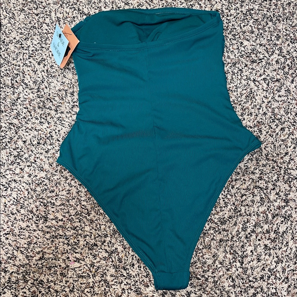 Shade & Shore Ribbed Strapless High Leg Cheeky Swimsuit Size M (8-10) | NWT - Picture 3 of 5